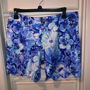 NWOT Lilly Pulitzer Scalloped Shorts